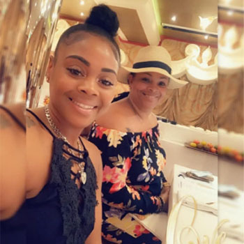 ES20253149 - Surrogate