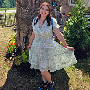 ES20253198 - Surrogate