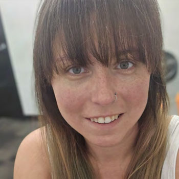 ES20253342 - Surrogate