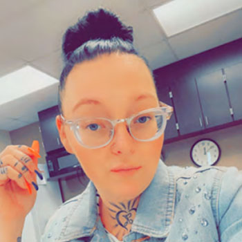 ES20253302 - Surrogate