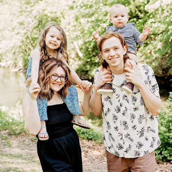 ES20263515 - Surrogate