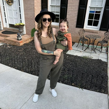 ES20222100 - Surrogate