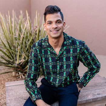Dr. Juan Alvarez