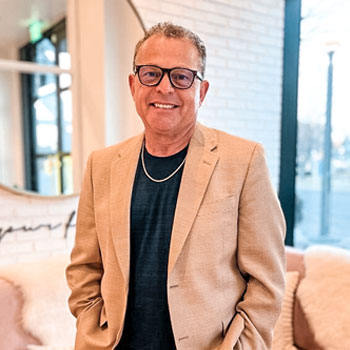 Dr. Paul Magarelli