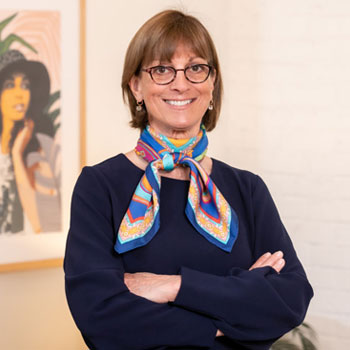 Dr. Nicole Noyes