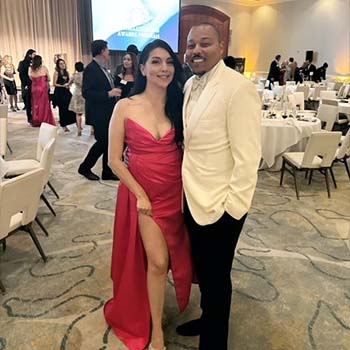 ES20242793 - Surrogate