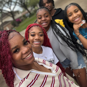 ES20253031 - Surrogate